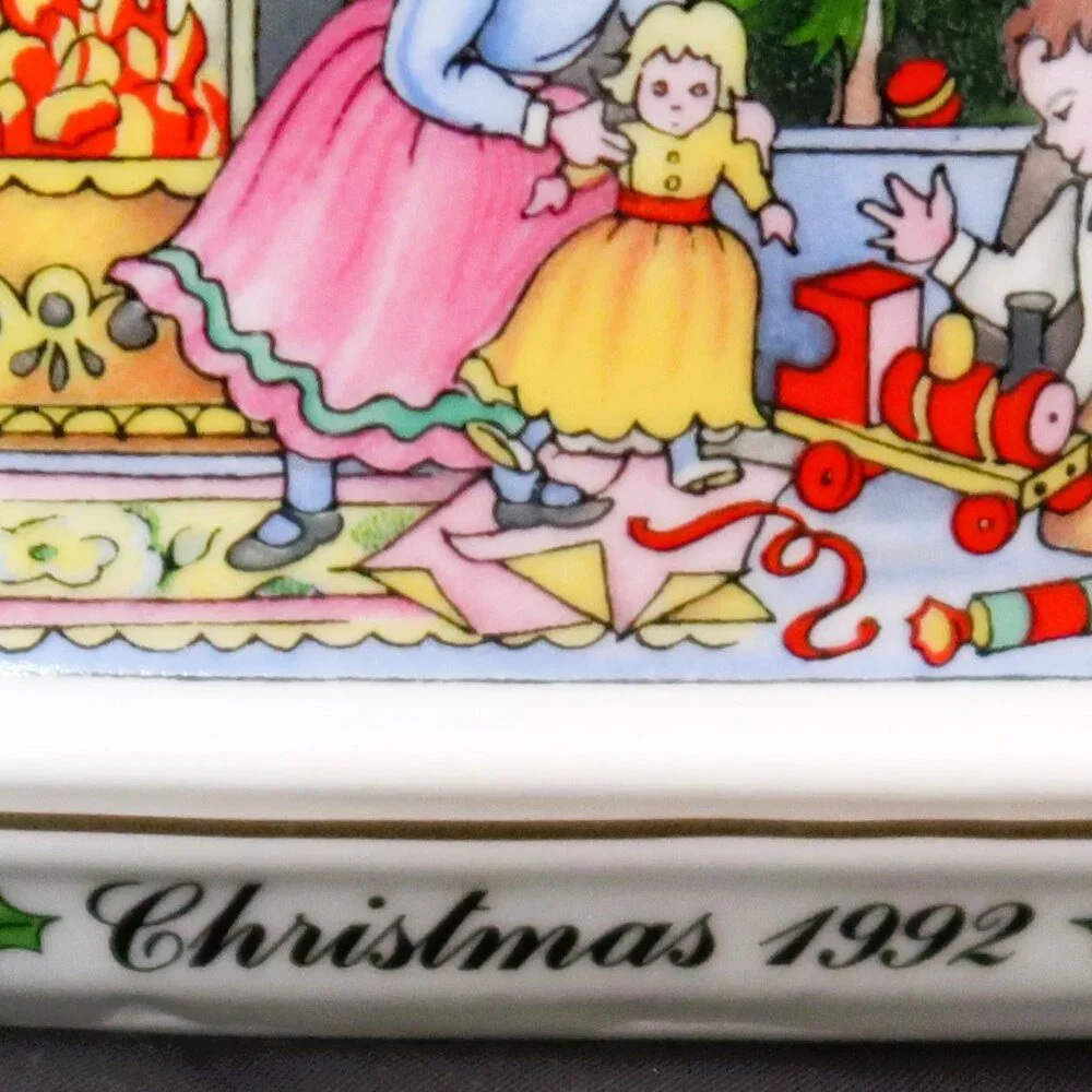 Early Holiday Decor Find Vintage 1992 Sadler 